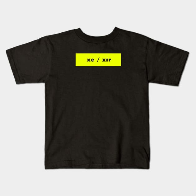 xe / xir - neon Kids T-Shirt by banditotees